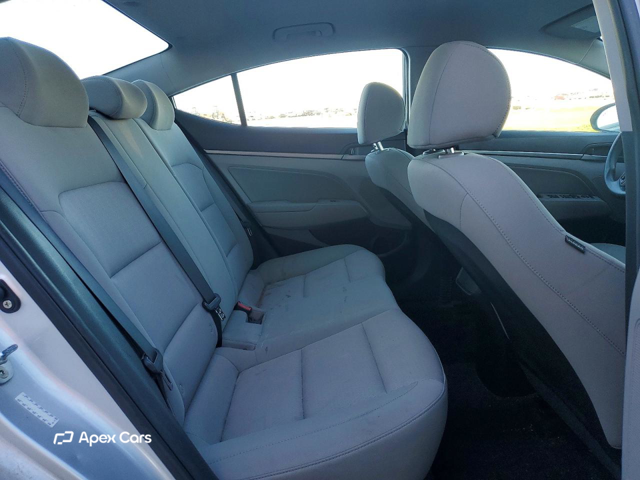 Hyundai Elantra 2018