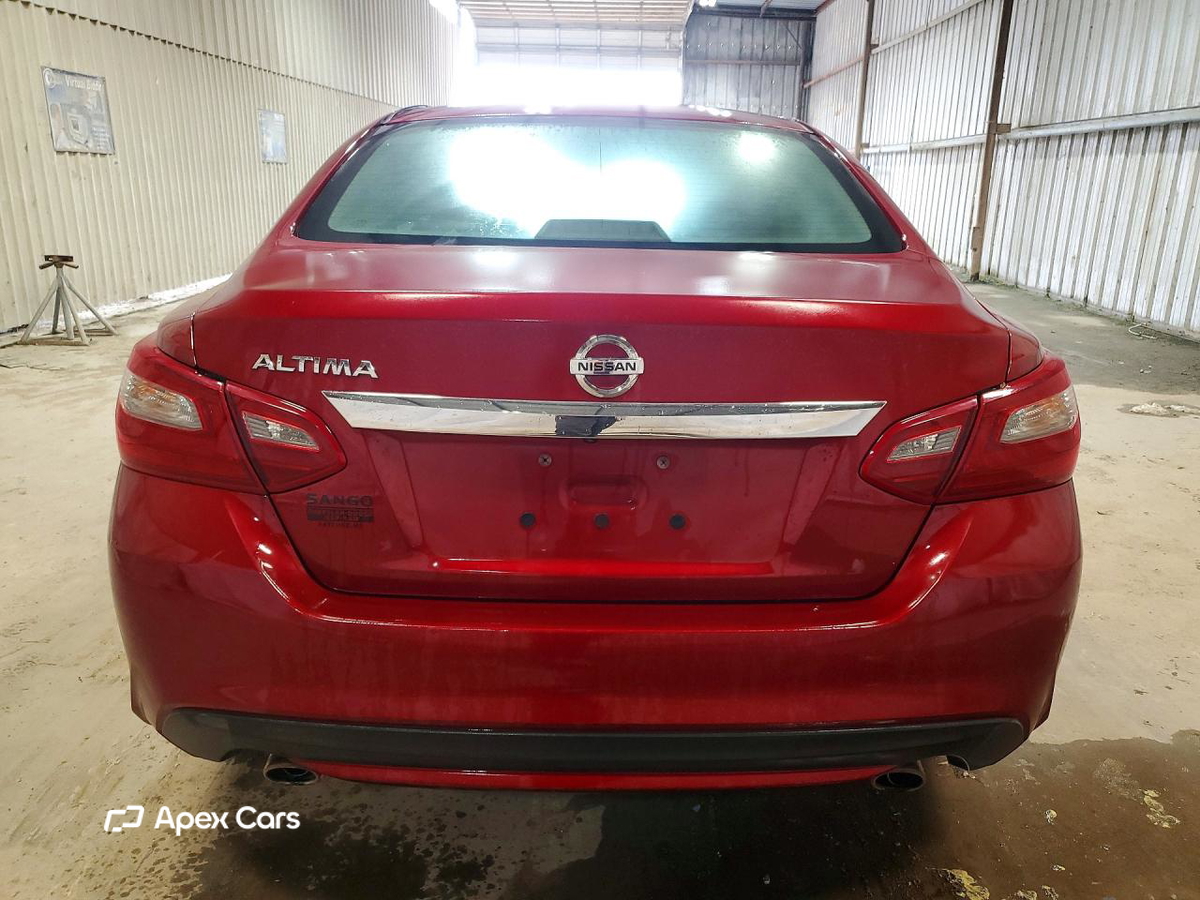 Nissan Altima 2018
