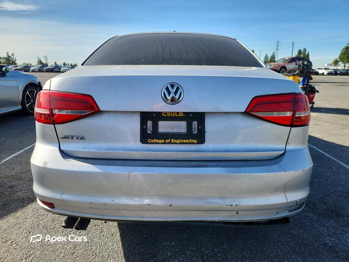 Volkswagen Jetta 2015