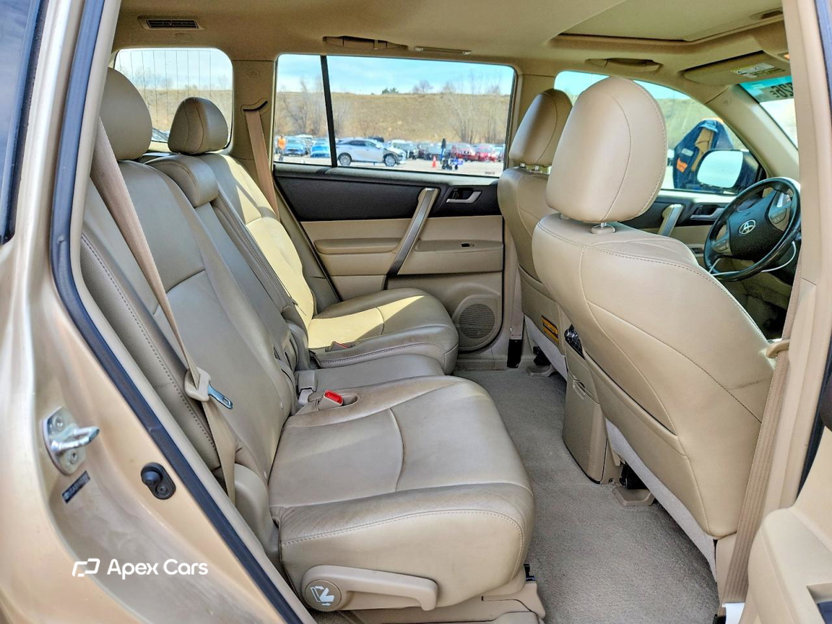 Toyota Highlander 2010