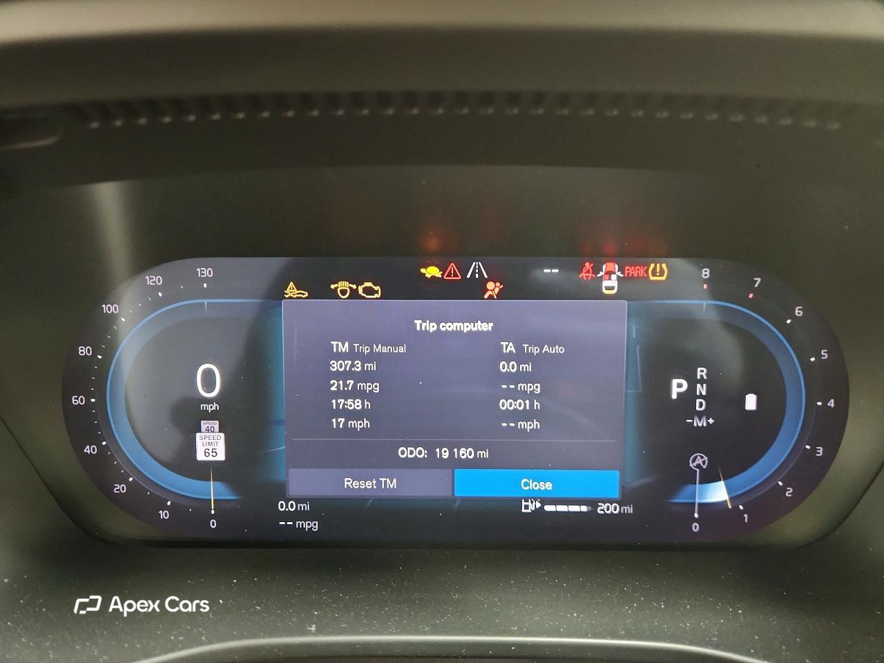 Volvo XC40 2025