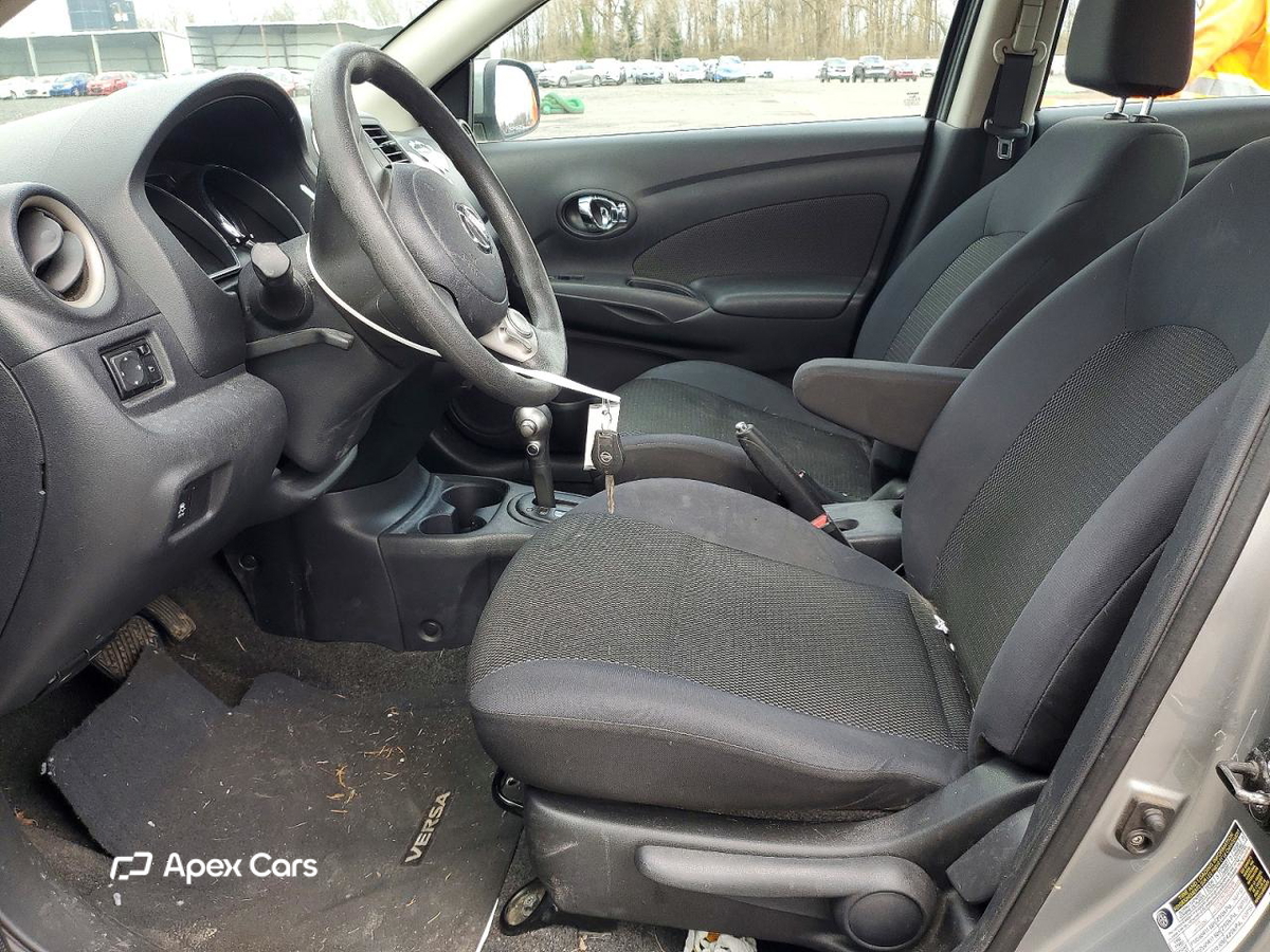 Nissan Versa 2013