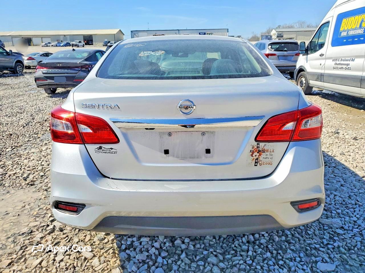 Nissan Sentra 2019