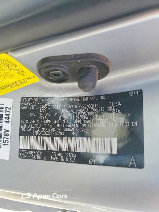 Toyota Sienna 2012
