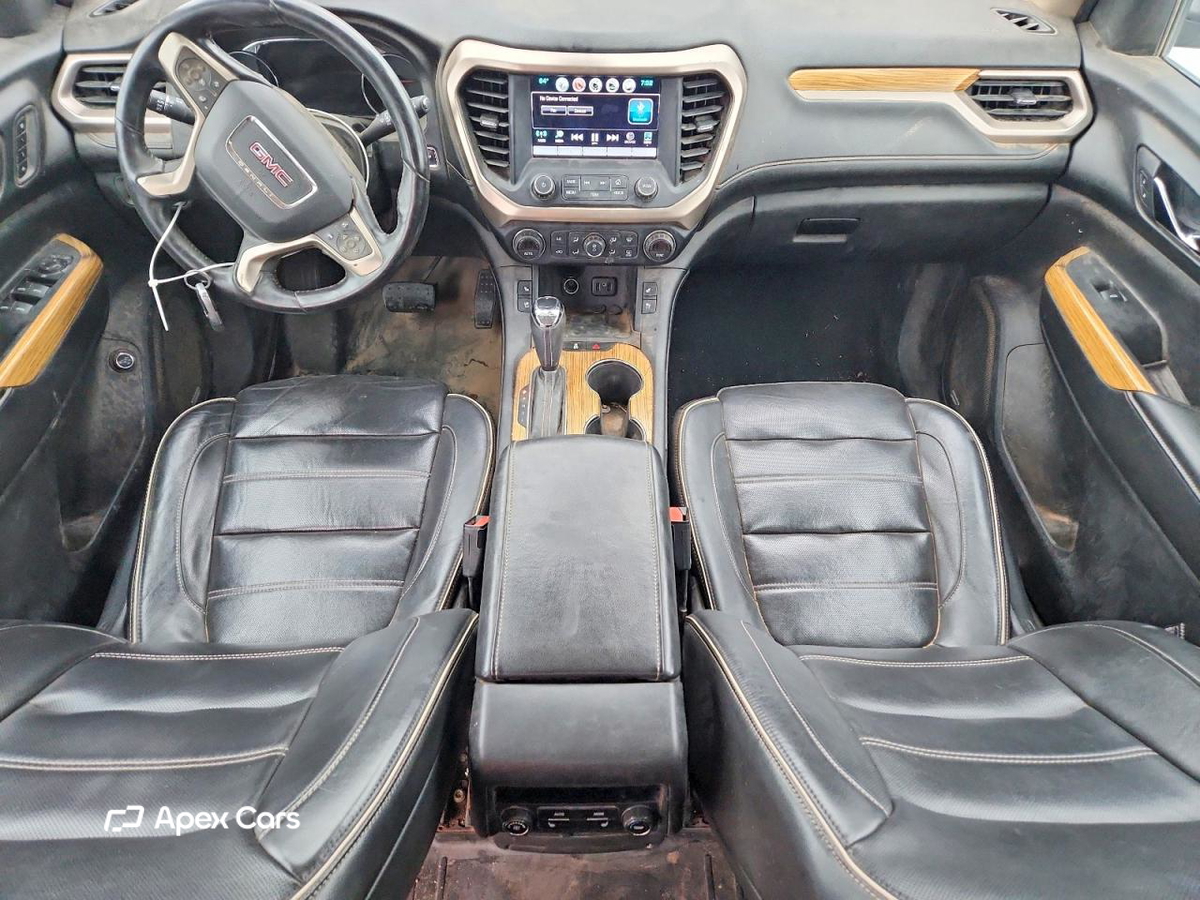 GMC Acadia 2017