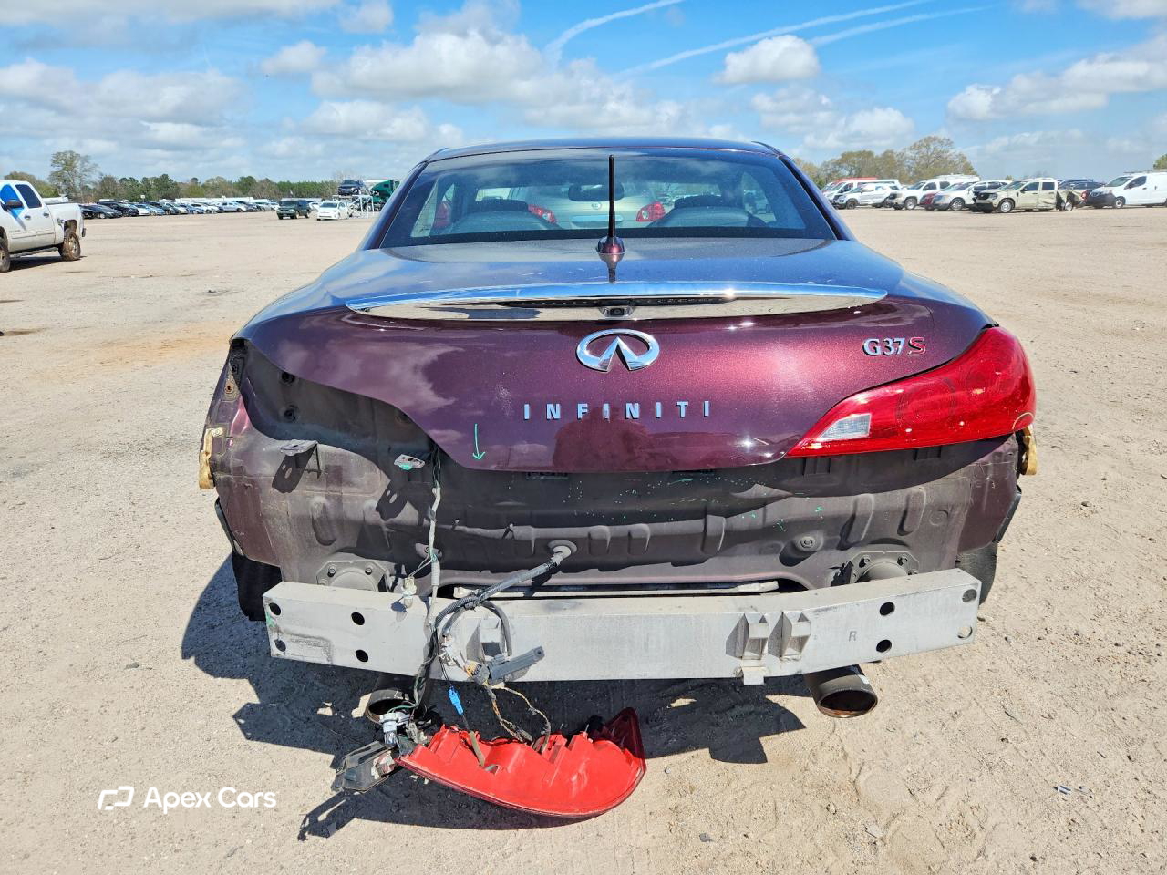 Infiniti G 2010