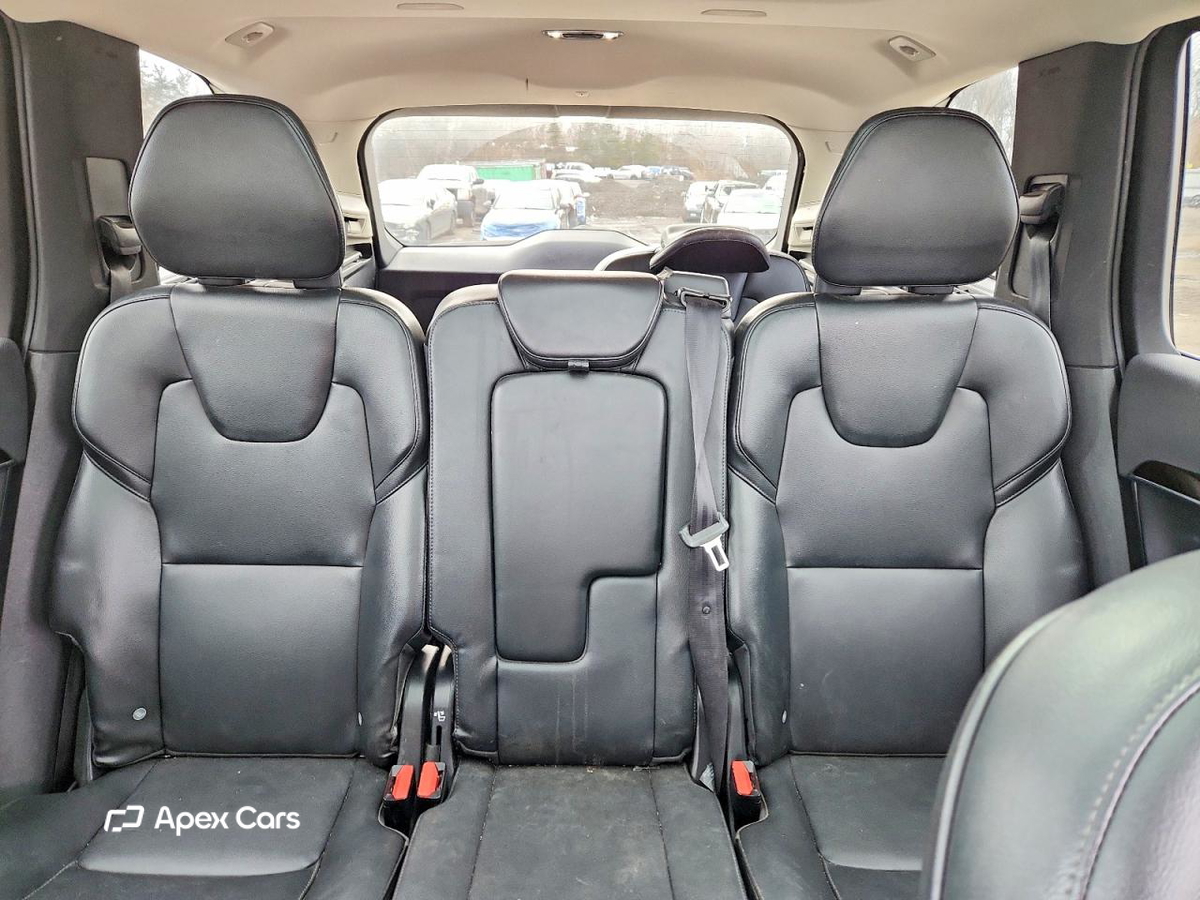 Volvo XC90 2019