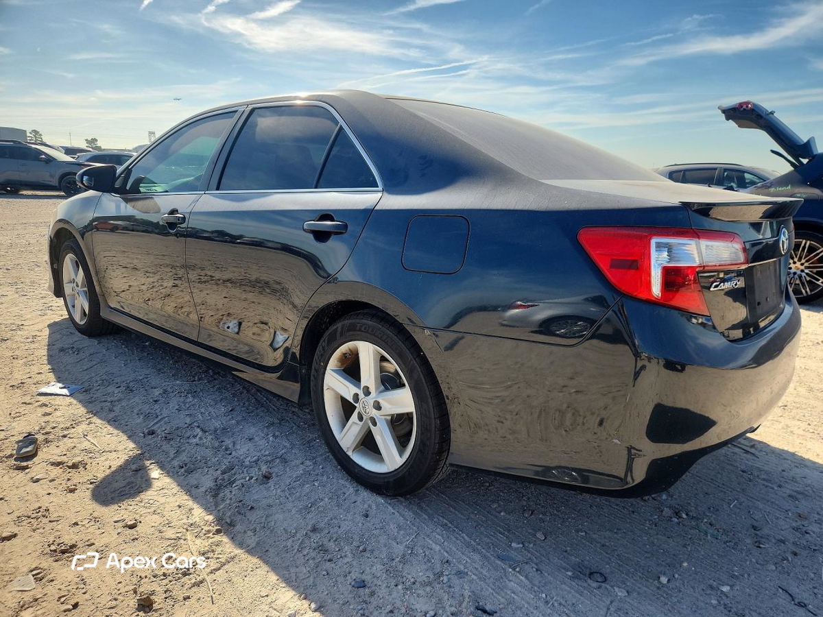Toyota Camry 2012