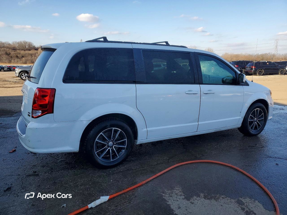 Dodge Caravan 2018