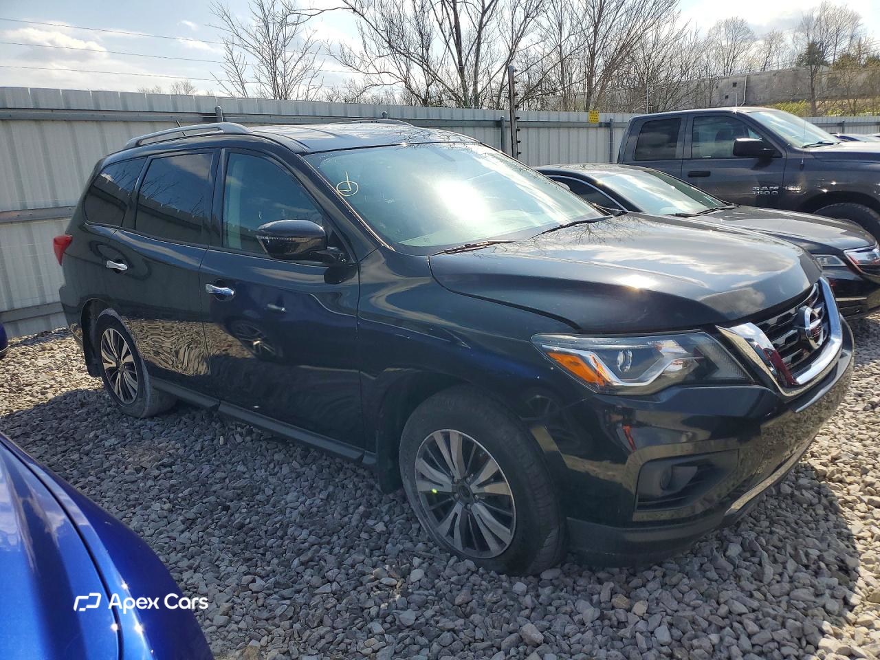 Nissan Pathfinder 2017