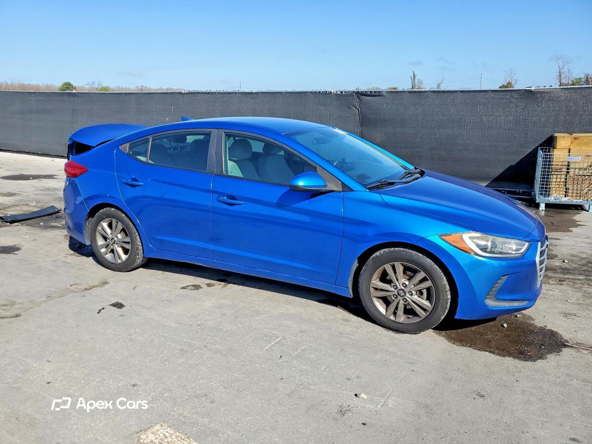 Hyundai Elantra 2017
