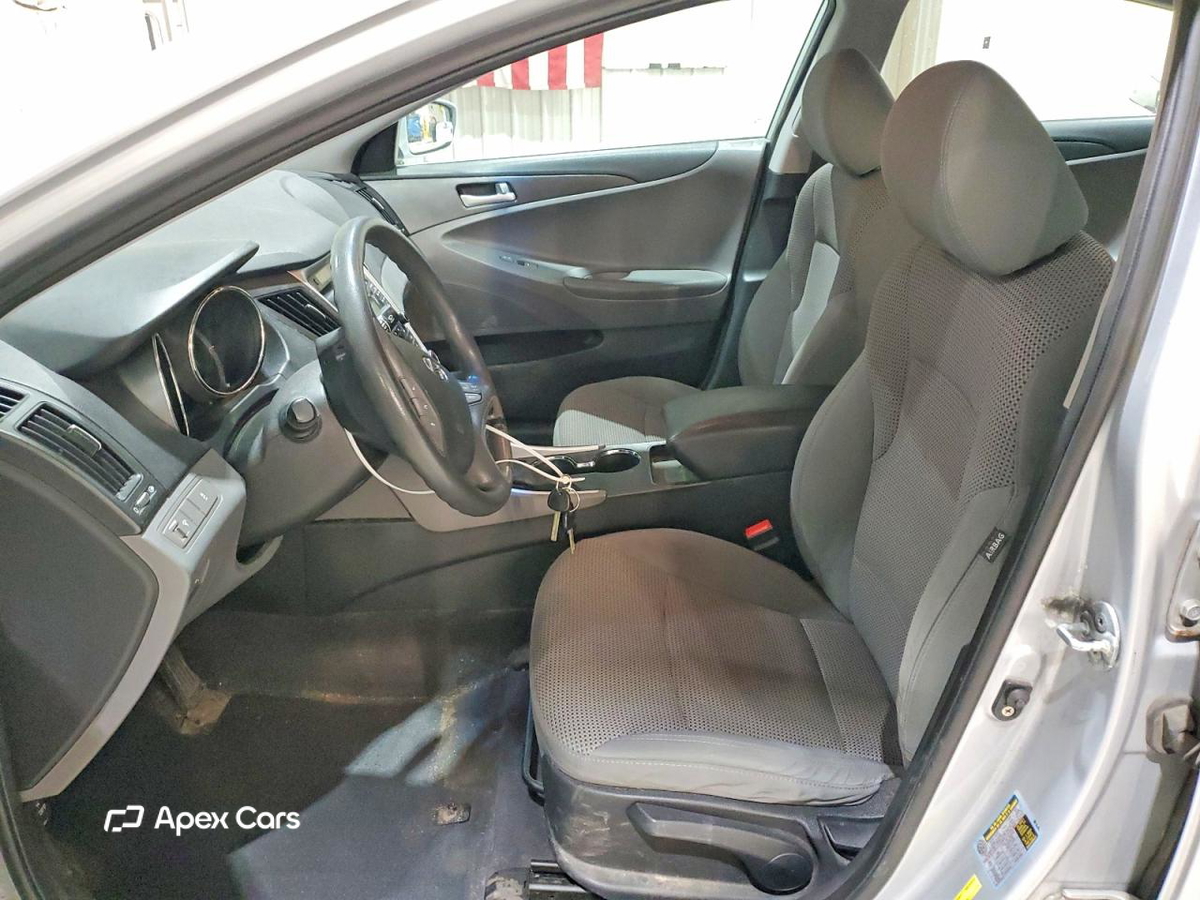 Hyundai Sonata 2011