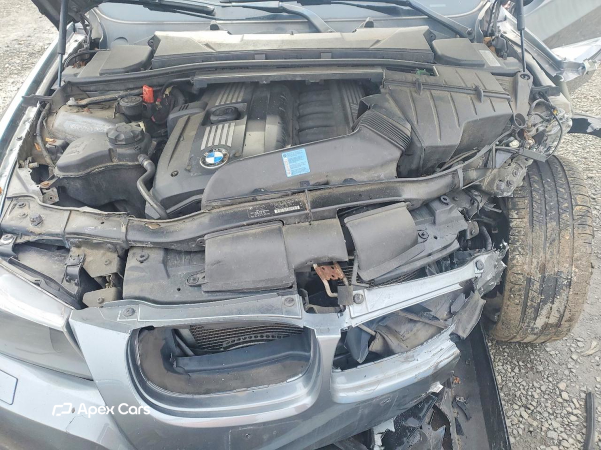 BMW Series 3 2011