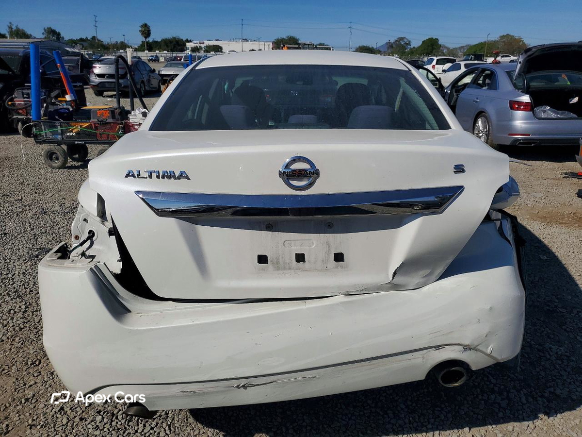 Nissan Altima 2015