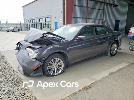 Chrysler 300 2019 - Image 1 of 13