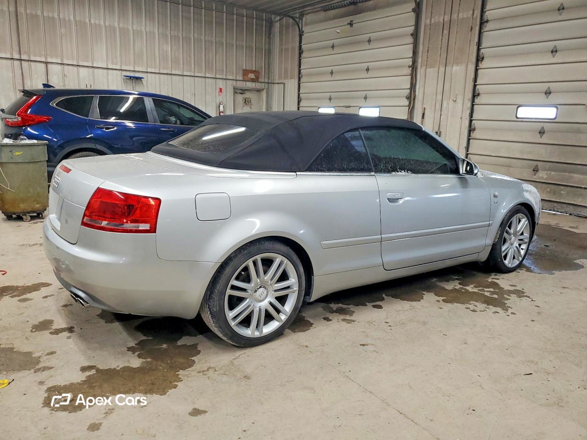 Audi RS4 2007