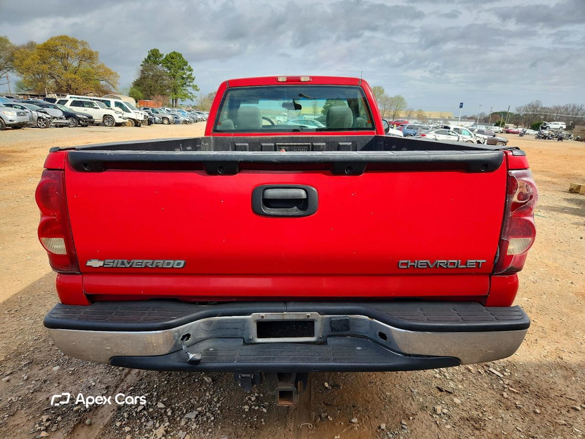 Chevrolet Silverado 2003
