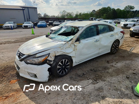 Nissan Altima 2018 - Zdjęcie 1 z 12