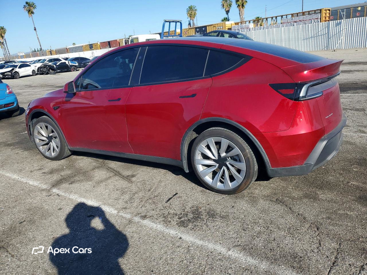 Tesla Model Y 2026