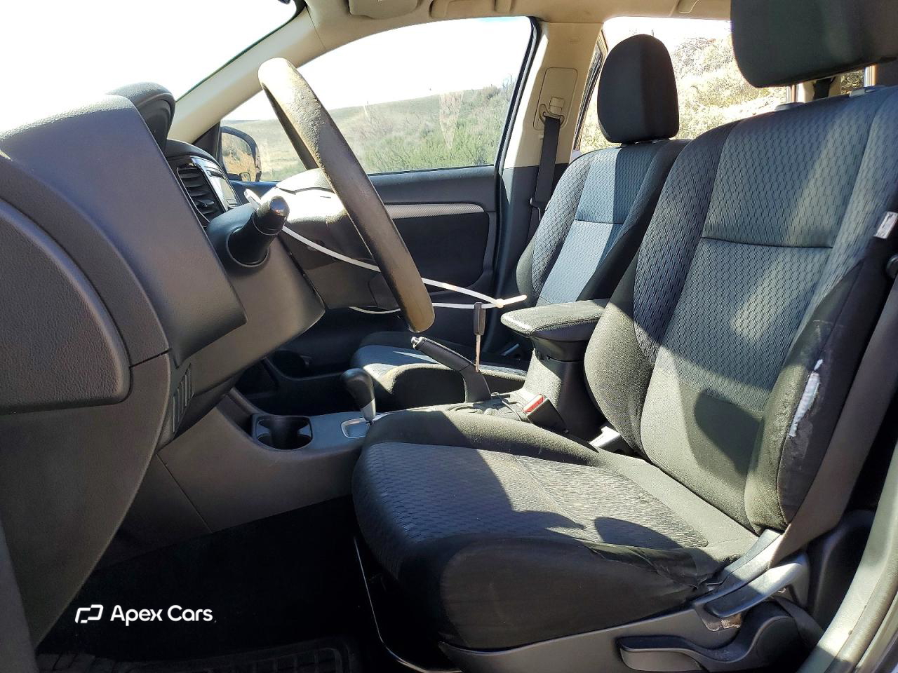 Mitsubishi Outlander 2014