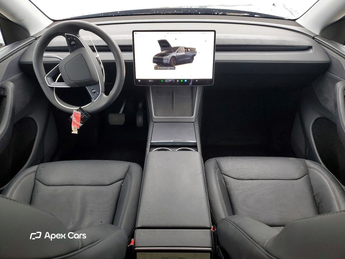 Tesla Model Y 2026