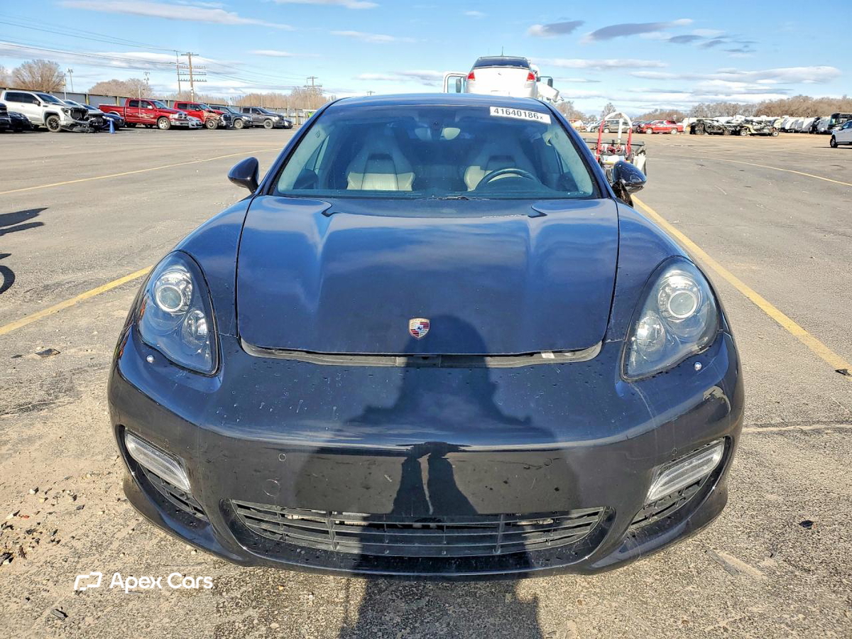 Porsche Panamera 2012