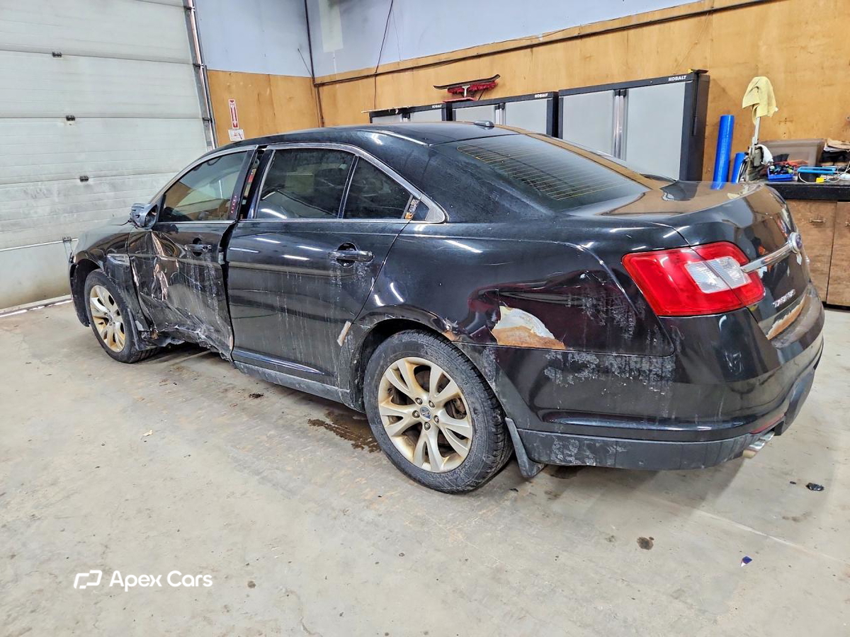 Ford Taurus 2011