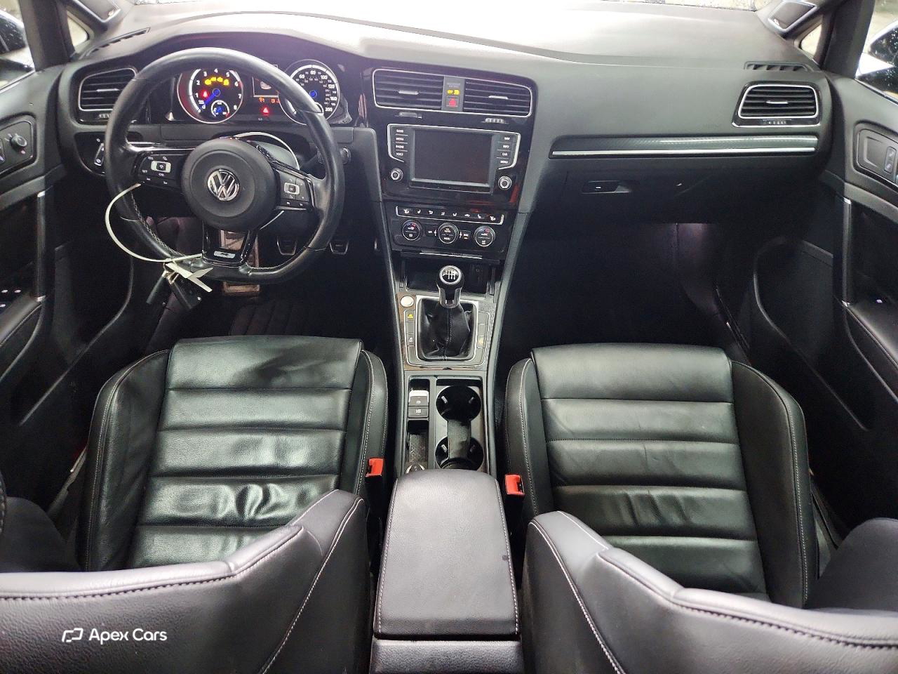 Volkswagen Golf 2016