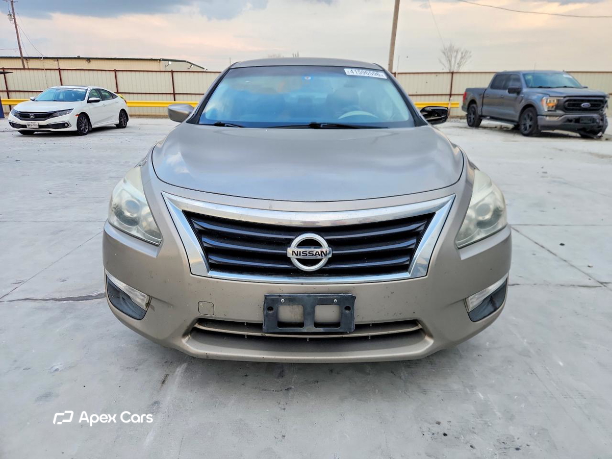 Nissan Altima 2013