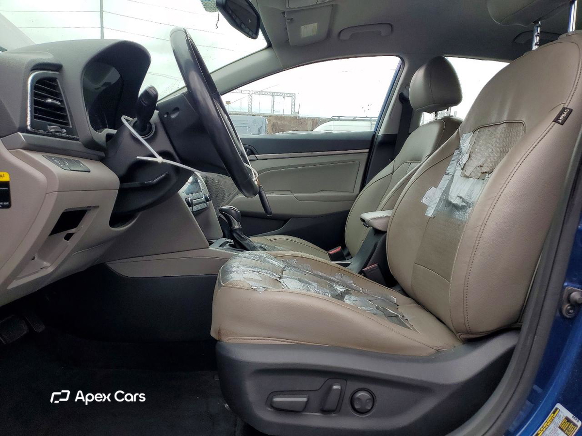 Hyundai Elantra 2017