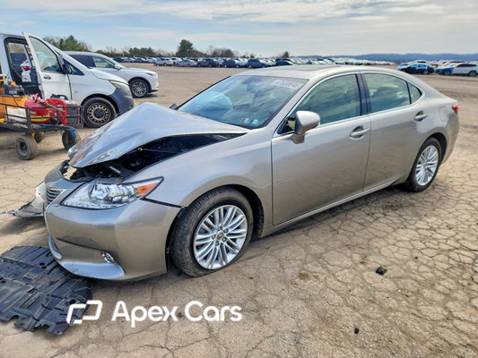 Lexus ES 2015 - Image 1 of 13