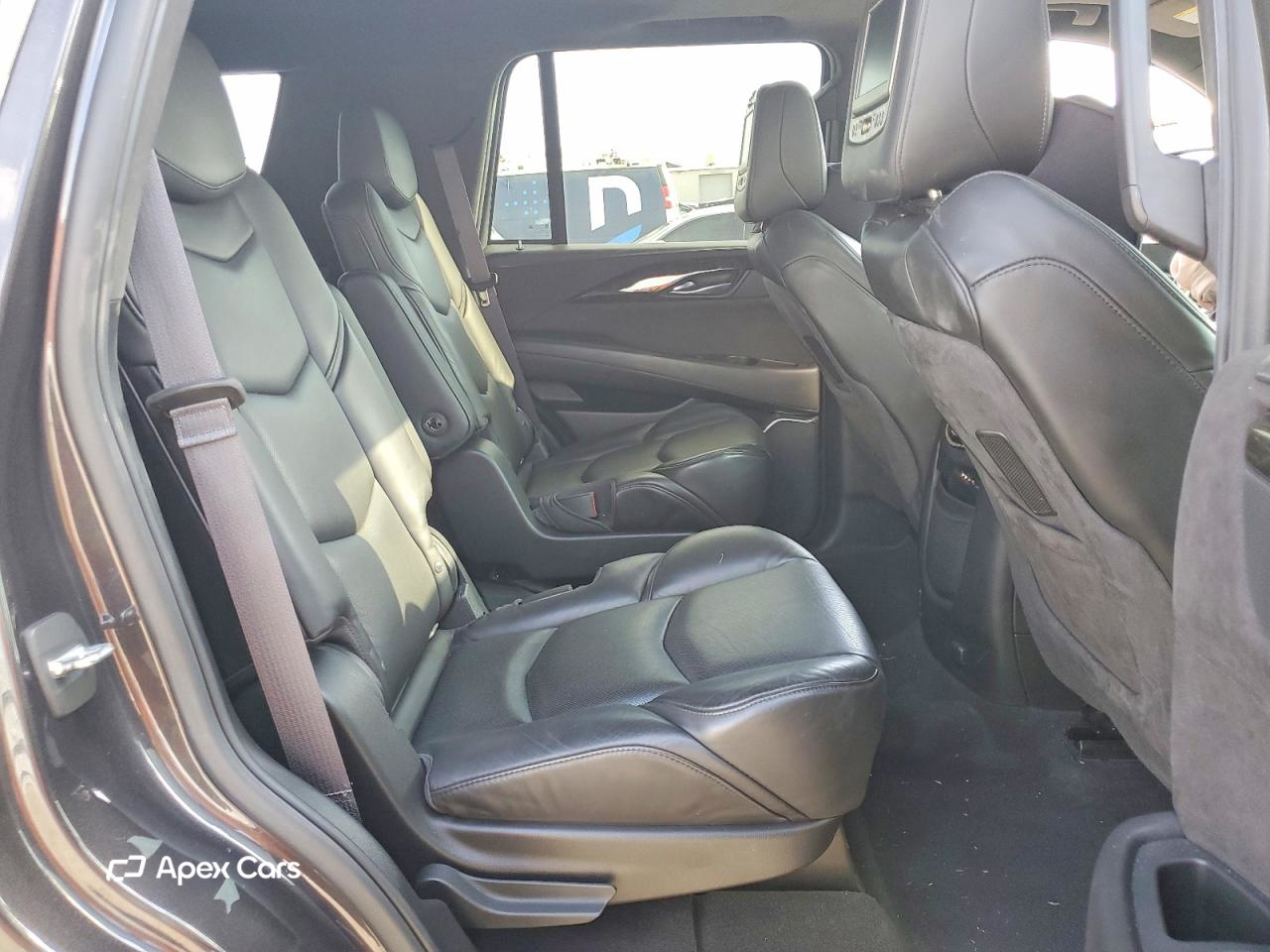 Cadillac Escalade 2016