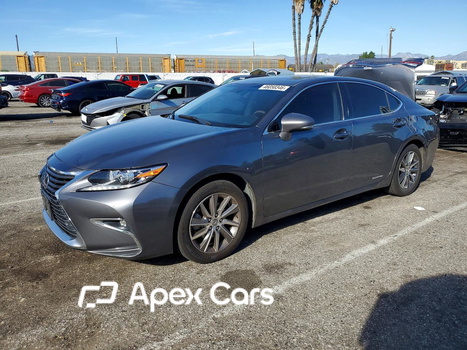 Lexus ES 2016 - Image 1 of 12