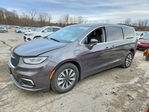 Chrysler Pacifica 2022