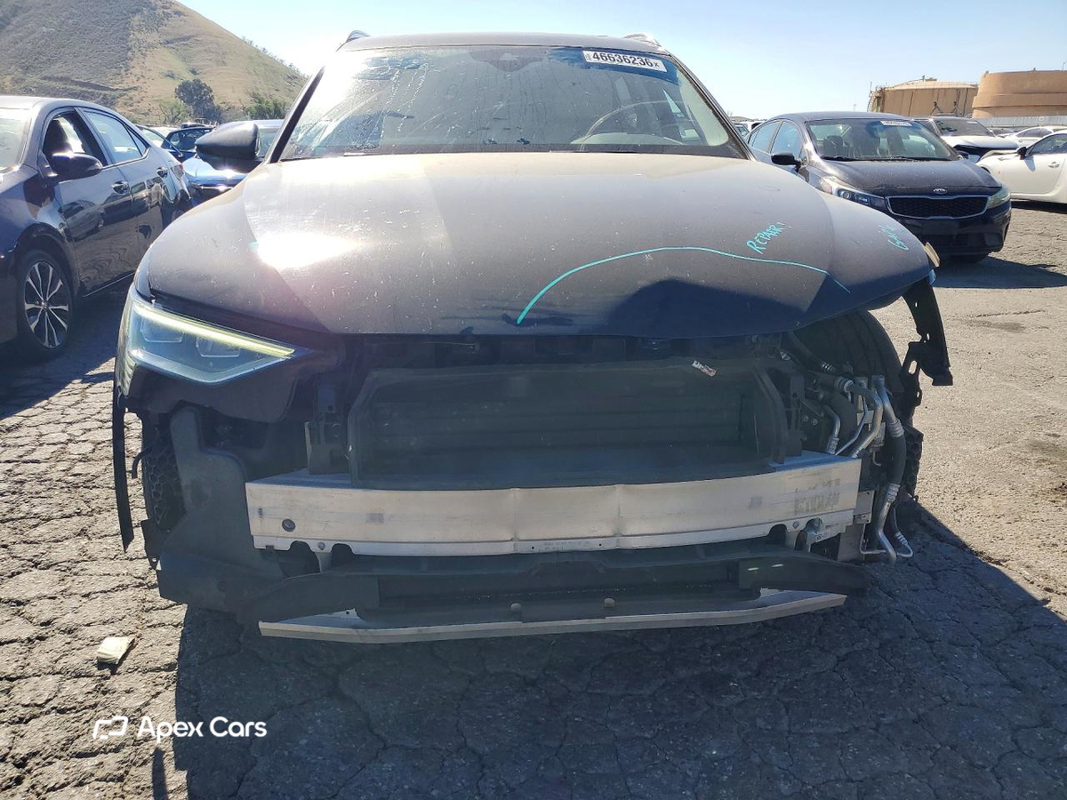Audi e-tron 2019
