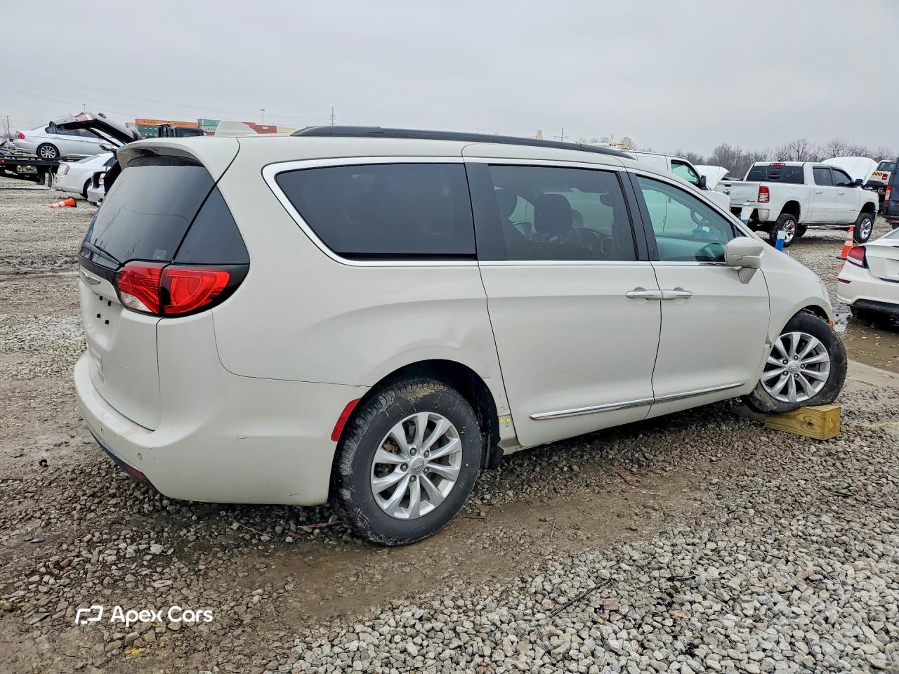 Chrysler Pacifica 2017