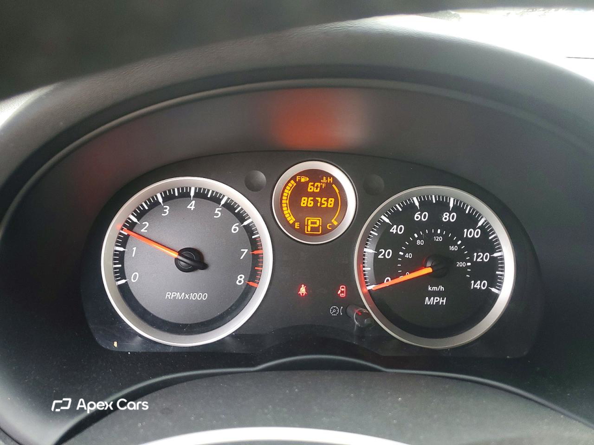 Nissan Sentra 2012