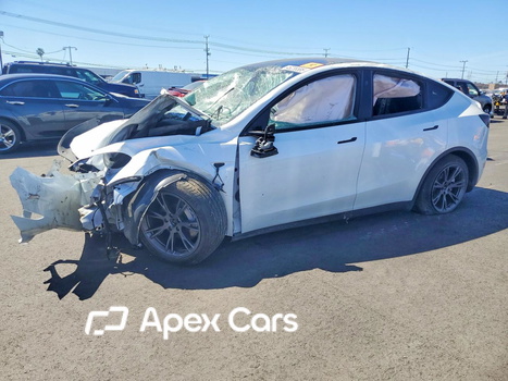 Tesla Model Y 2024 - Image 1 of 12