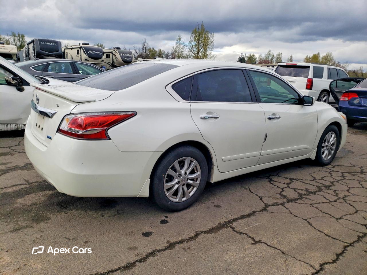 Nissan Altima 2014