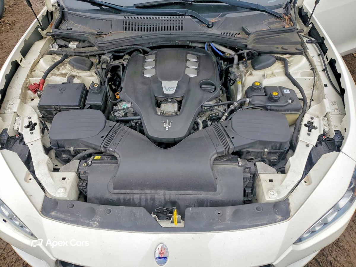 Maserati Ghibli 2015