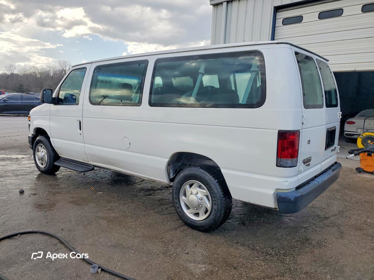 Ford Econoline 2010