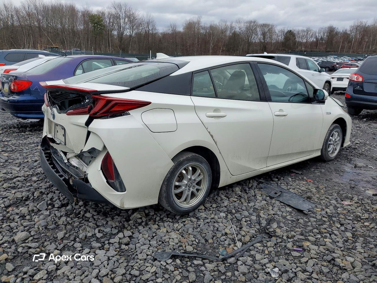 Toyota Prius 2017