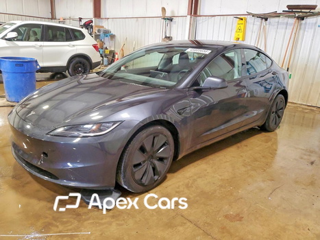 Tesla Model 3 2025 - Image 1 of 13