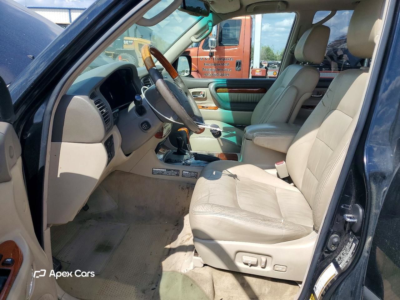 Lexus LX 2006