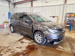 Chrysler Pacifica 2017