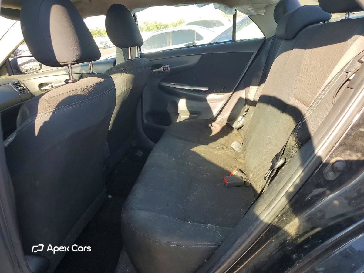 Toyota Corolla 2012