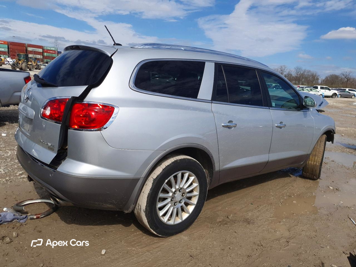 Buick Enclave 2011