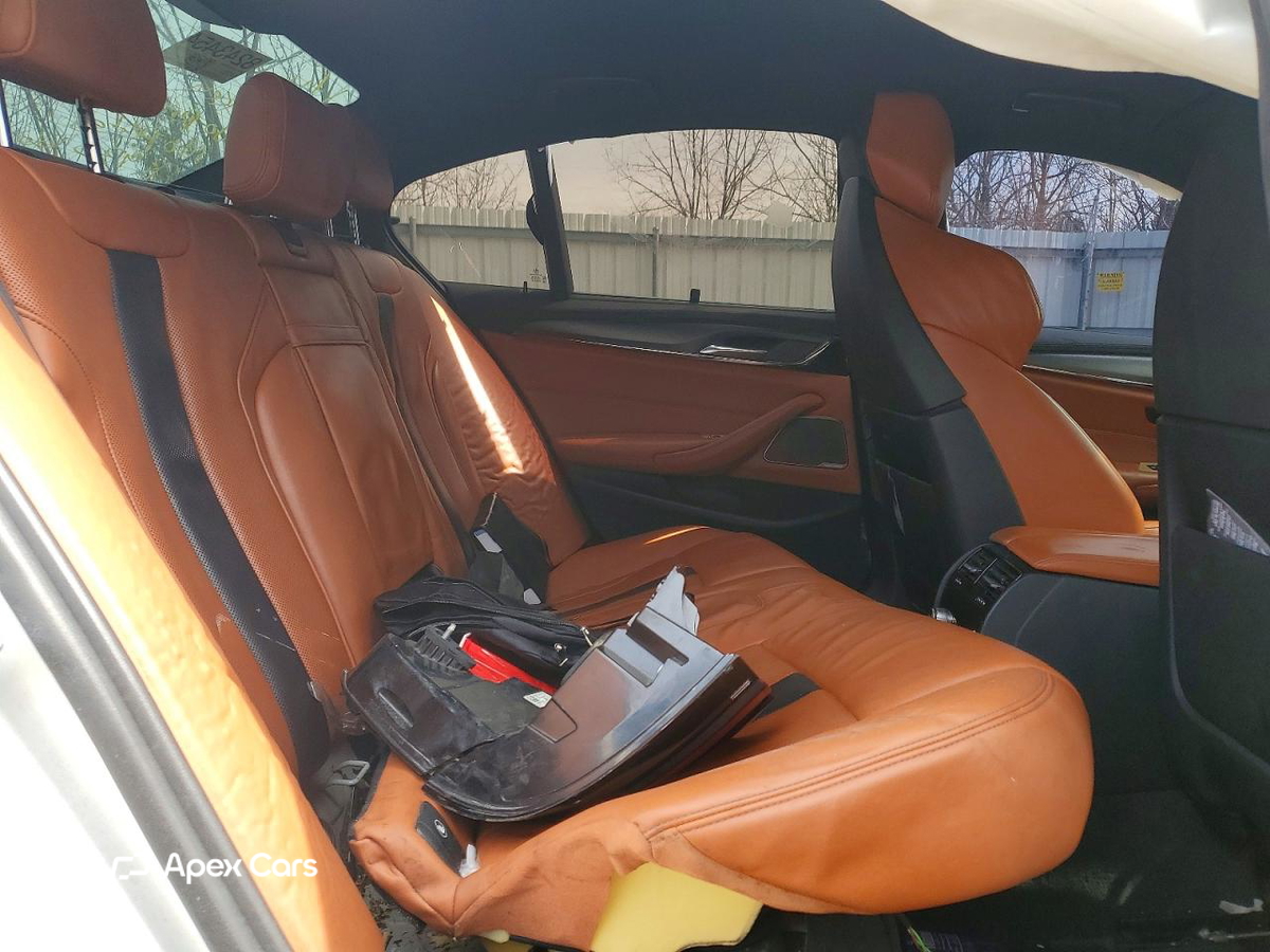 BMW M5 2022