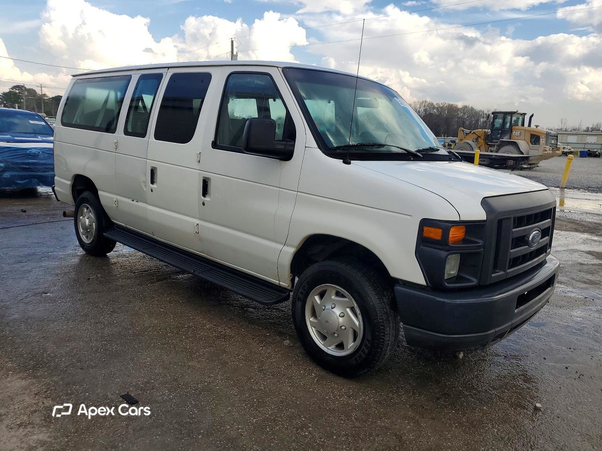 Ford Econoline 2010
