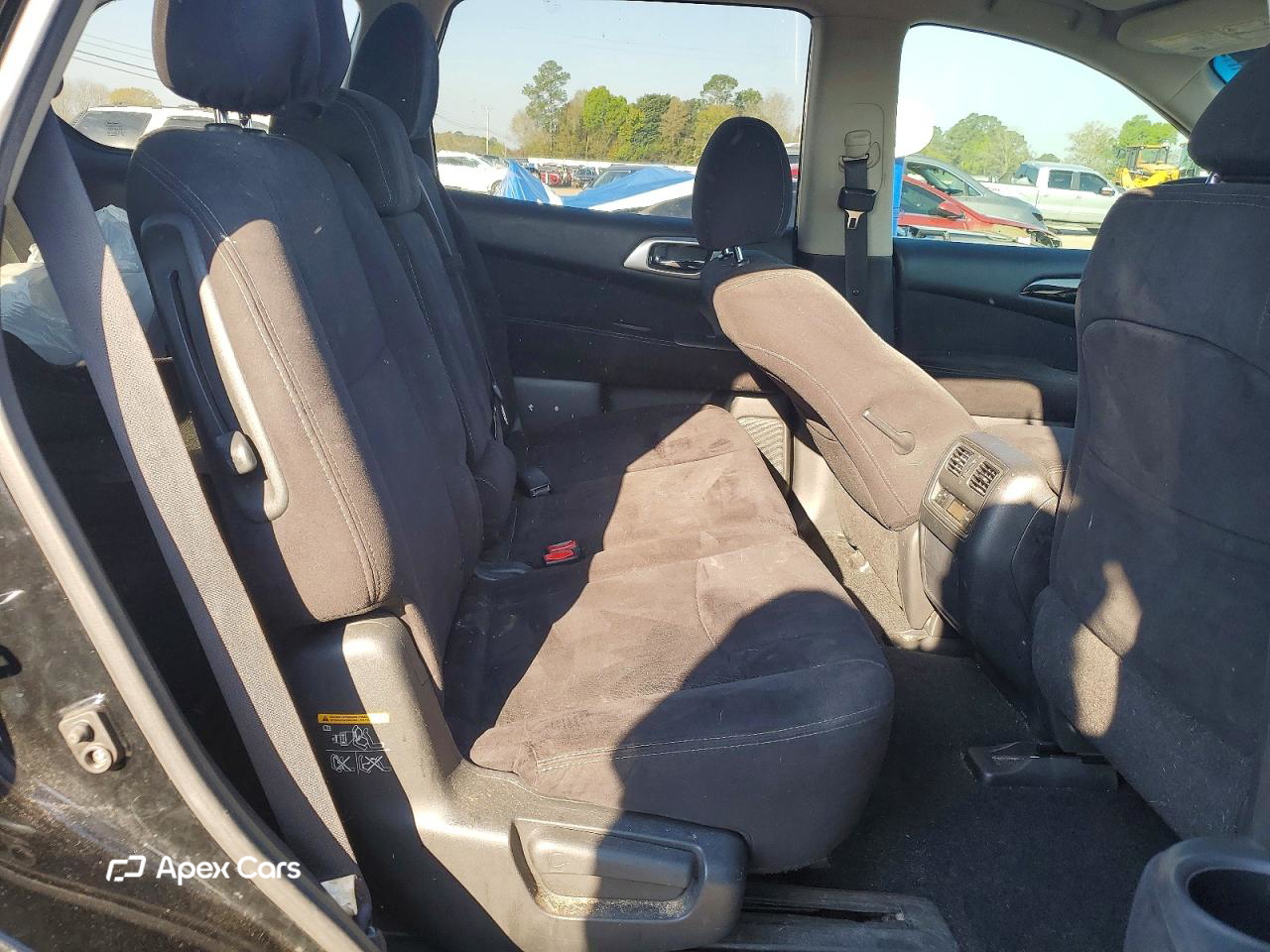 Nissan Pathfinder 2014